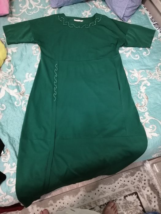 Продам платье размер 52