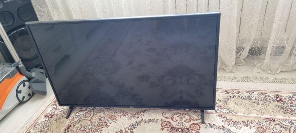 Смарт телевизор LG