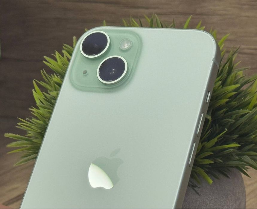 iPhone 15 128Gb Green