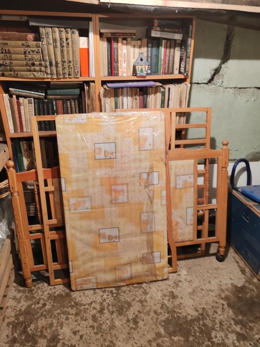 Манеж детский, б/у, в хорошем состоянии