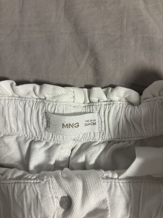 Детски дънки на Mango