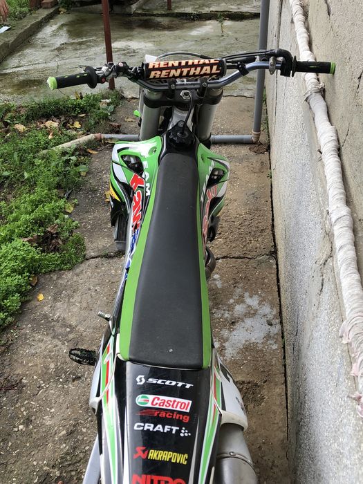Продавам Kawasaki kx450f 2016 година