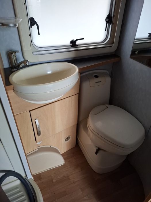 Каравана Sterling elit 8m