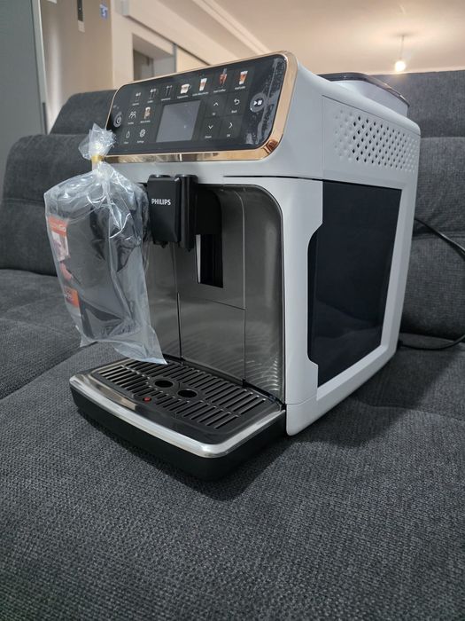 Espressor automat philips ep 5543