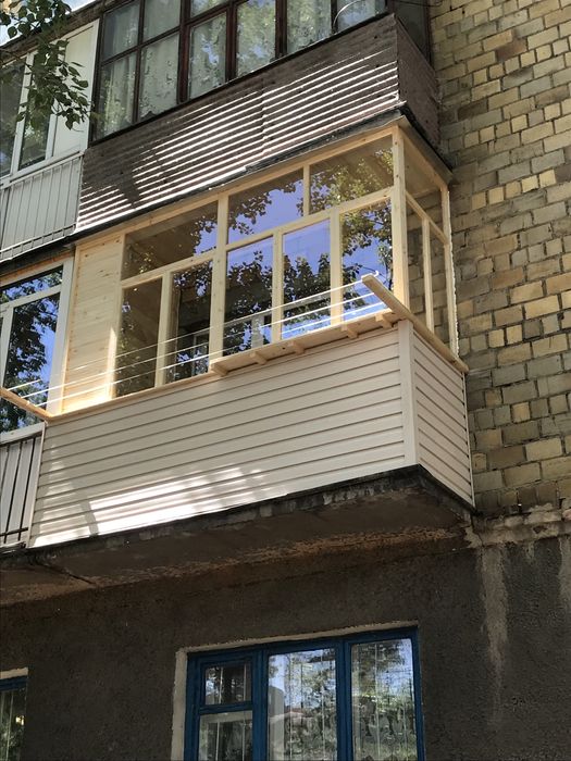 Стеклим балконы,дерево,быстро качественно и недорого