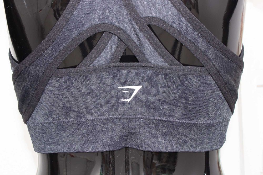 Gymshark оригинален дамски топ сив камофлаж спортен сутиен бюстие S