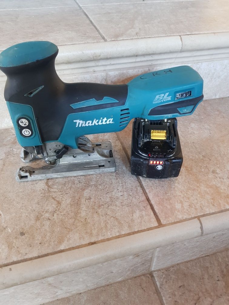 fierastrau pendular makita motor brushless