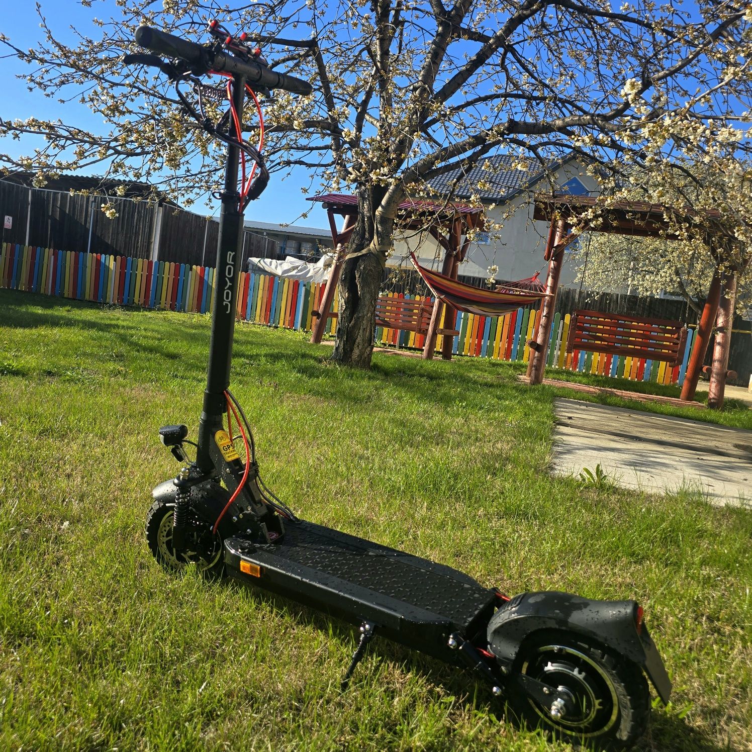 Trotineta electrica Joyor Y8-S ABE modata ca noua 30km circulati