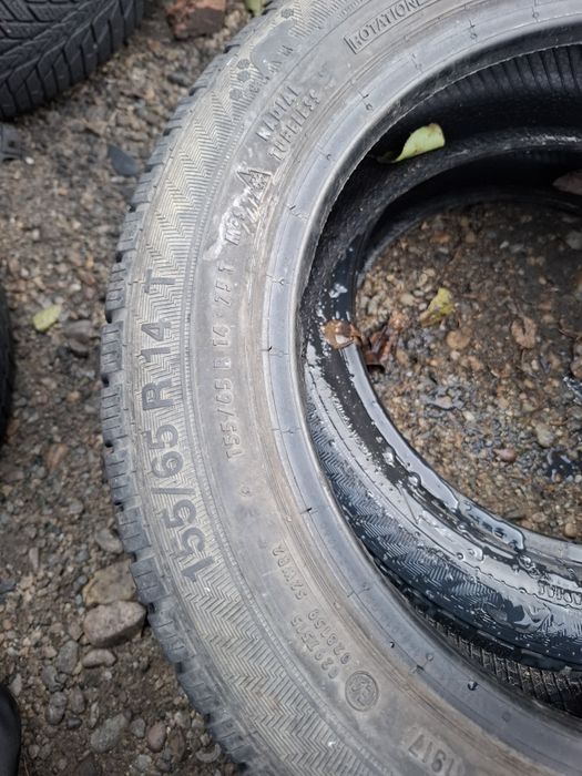 Vand 2 sau 4 anvelope 185 60 14 de iarna