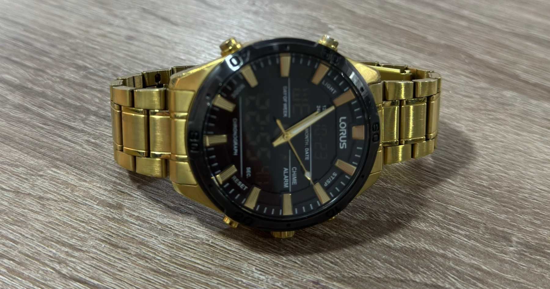 Часовник  Lorus RW646AX9