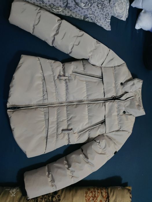 Зимно яке и дънки