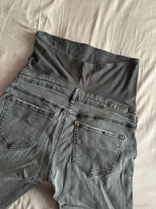 Дънки за бременни