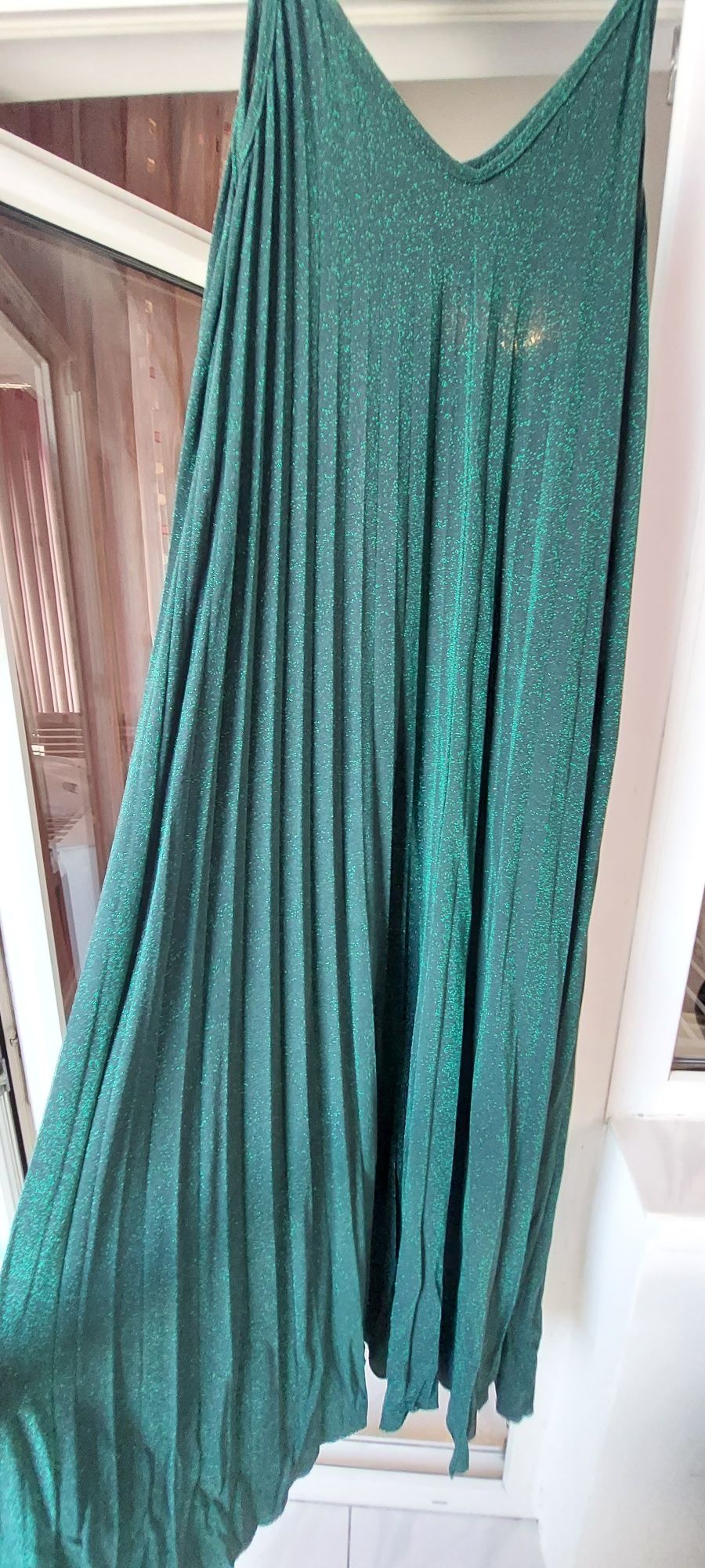 Rochie verde fluida