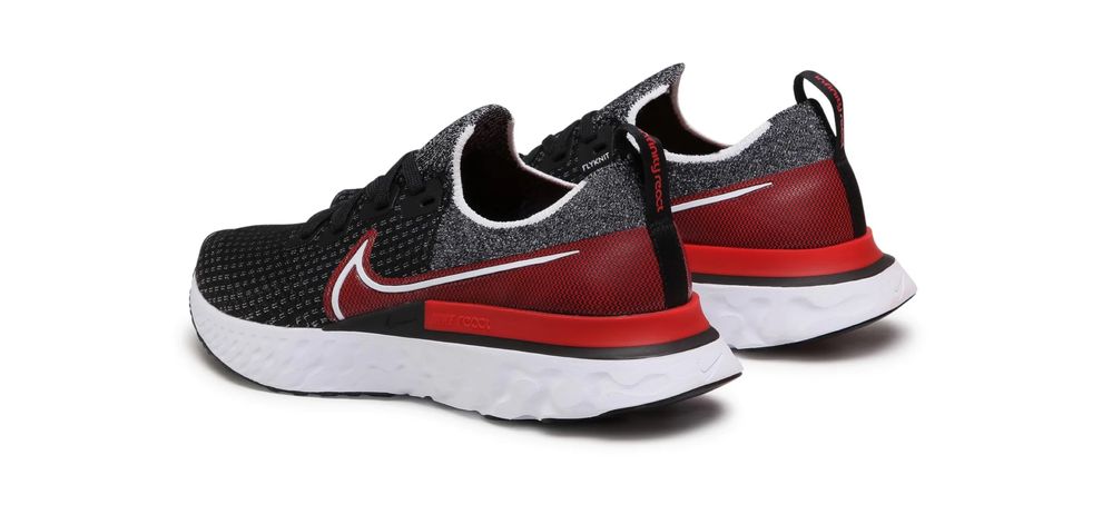 NIKE REACT infinity run FK