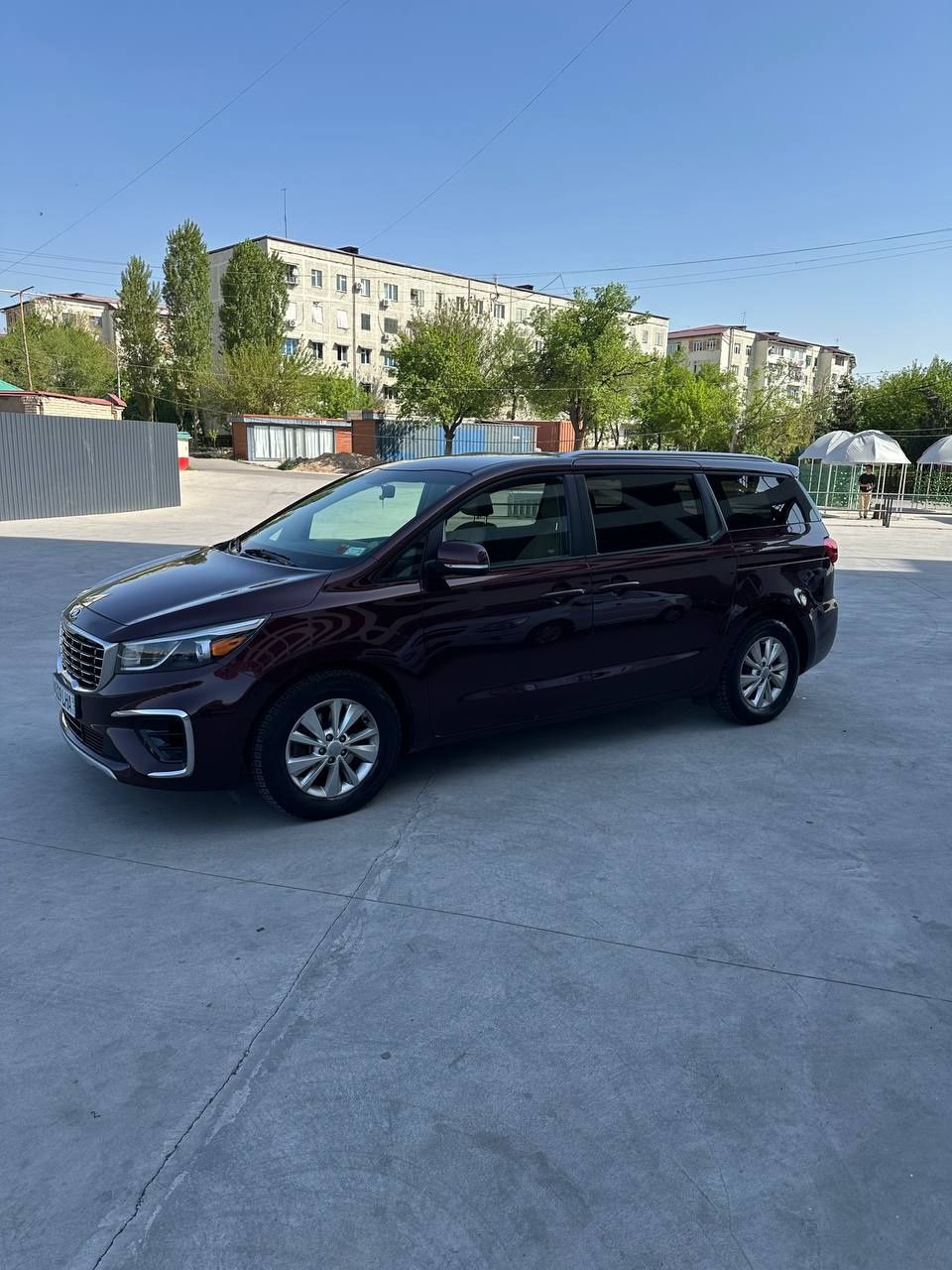 Продается Kia Sedona