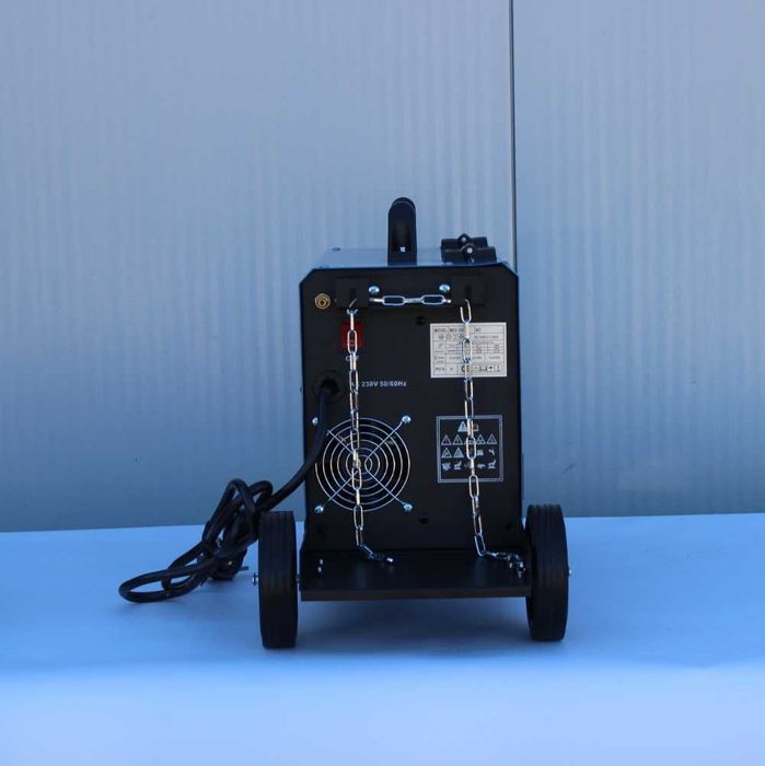 Инверторен телоподаващ апарат TACH – MIG 250A, с платформа