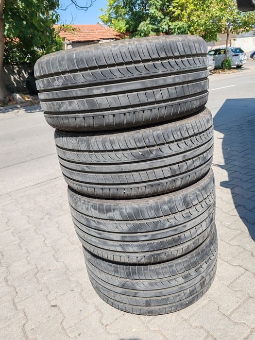 Продавам летни гуми спорт пакет 245 40 20 на 275 35 20 ДОТ 24.