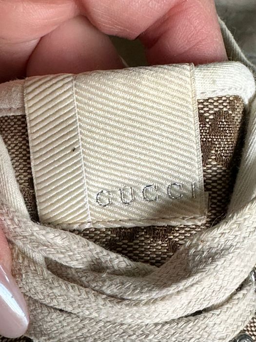 Sneakers Gucci, mărimea 34 (potrivit 35), print basic Gucci