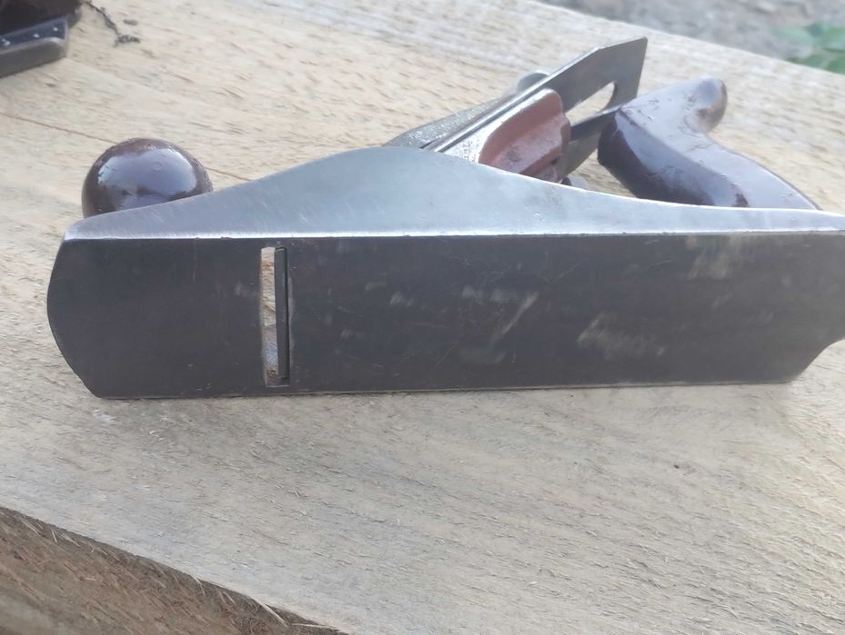 Rindele Manuale Englezesti