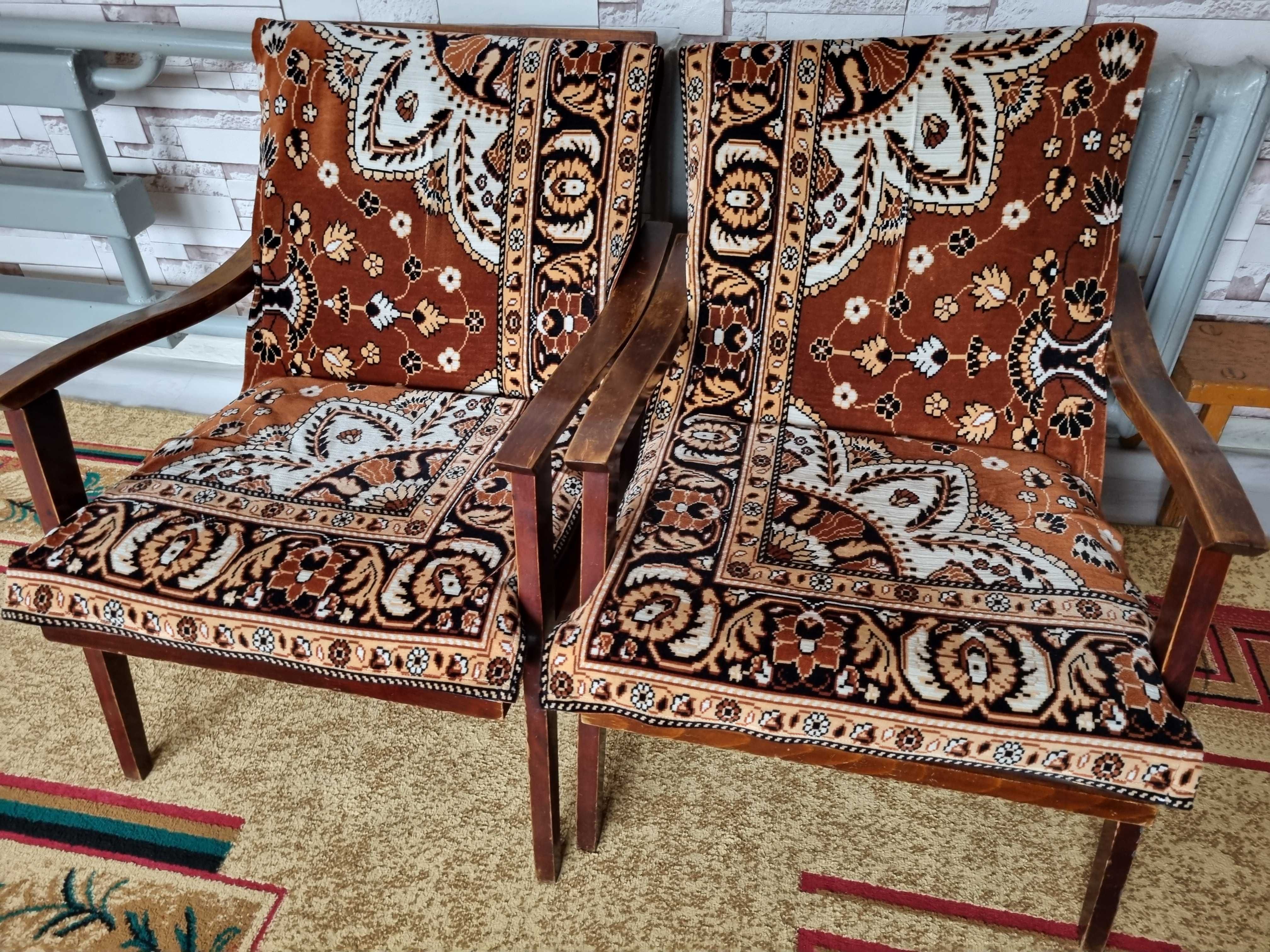 Диван и два кресла производства Румыния