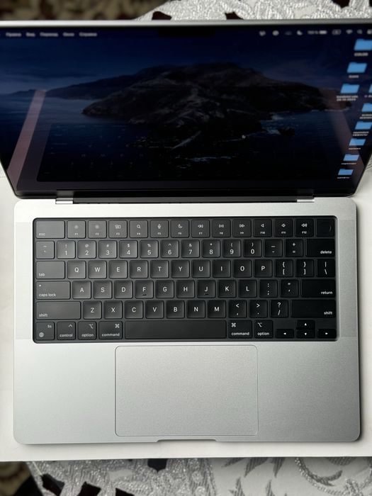 Macbook pro m3 18/512