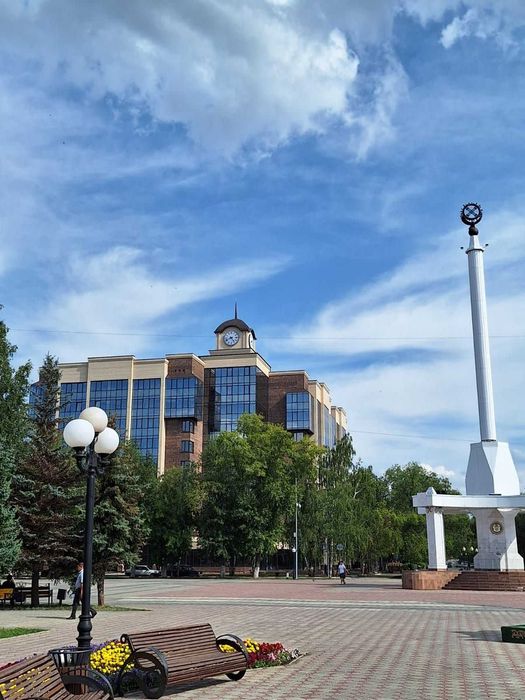 Продам 2-комнатную квартиру напротив Парка