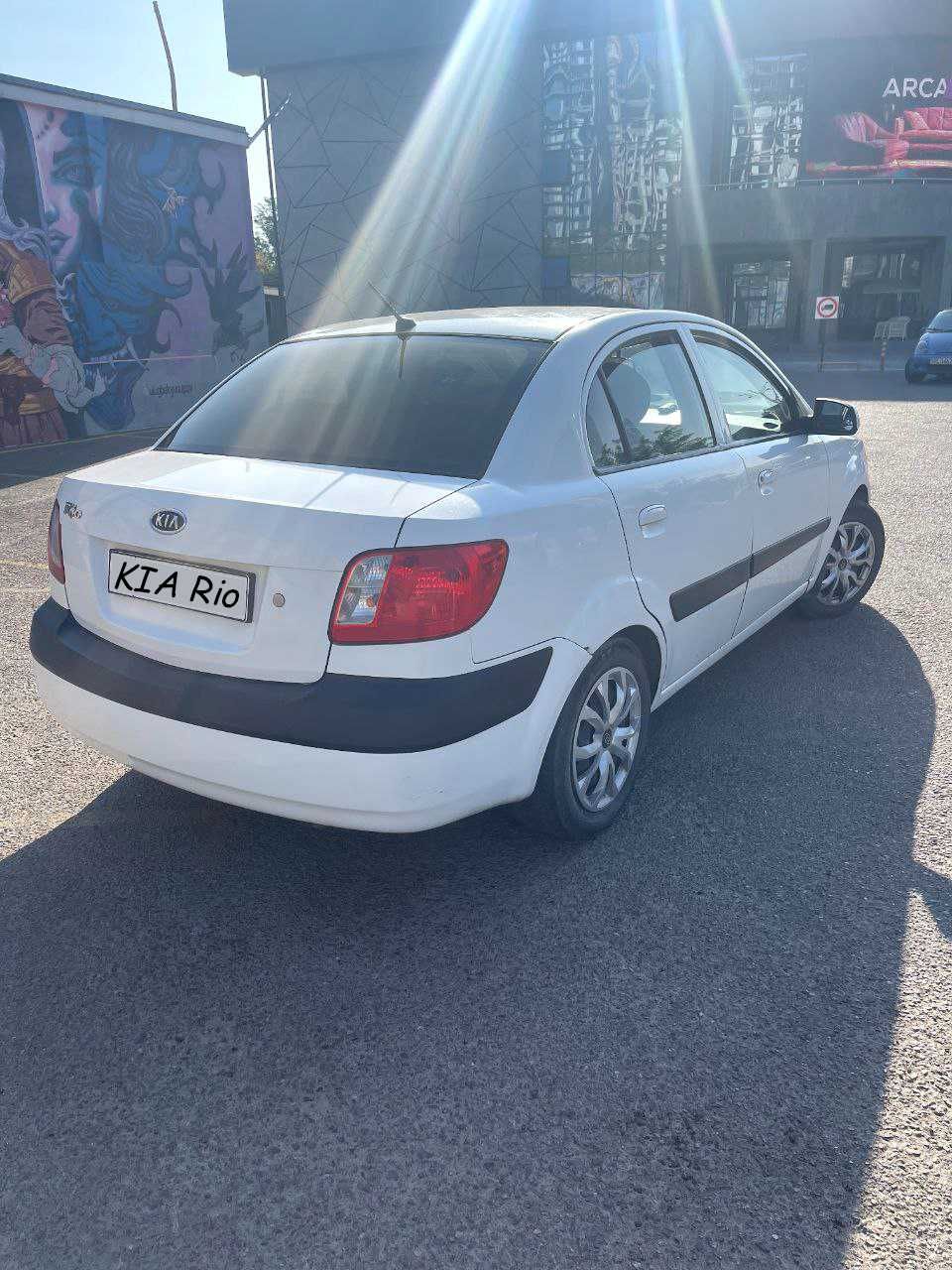 Kia Rio 2009 • 1.4 MT • Metan 4 • 3 700