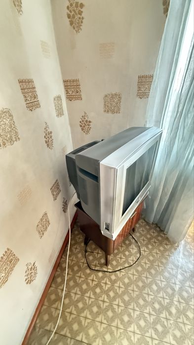 Продается ретро телевизор samsung