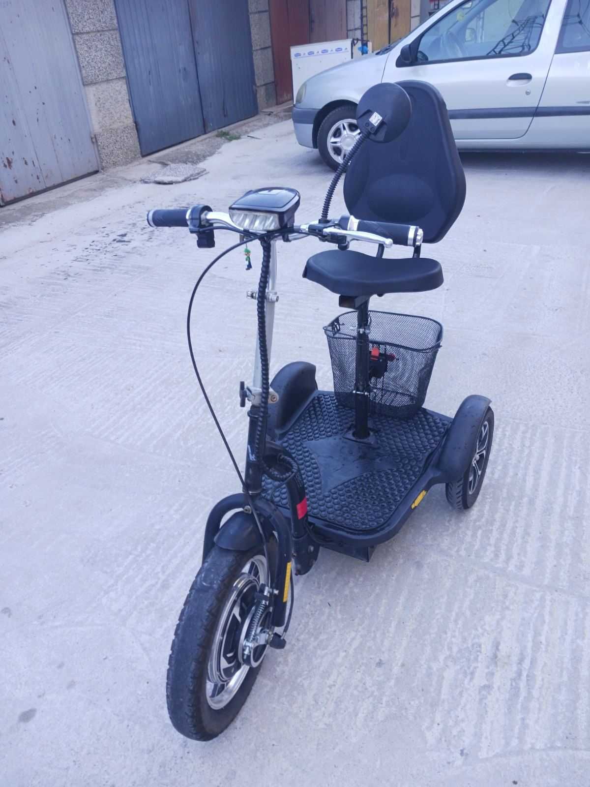 Електрическа триколка Veleco