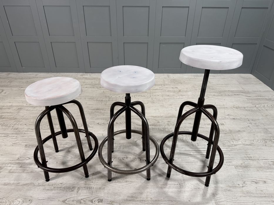 Индустриални бар столове на винт У010