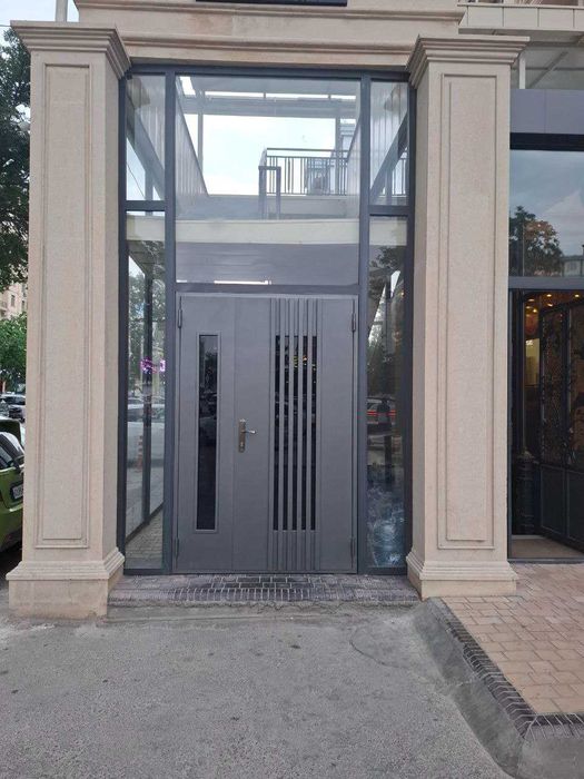 Срочно продаётся нежилое помещение в Мирзо - Улугбекском районе.