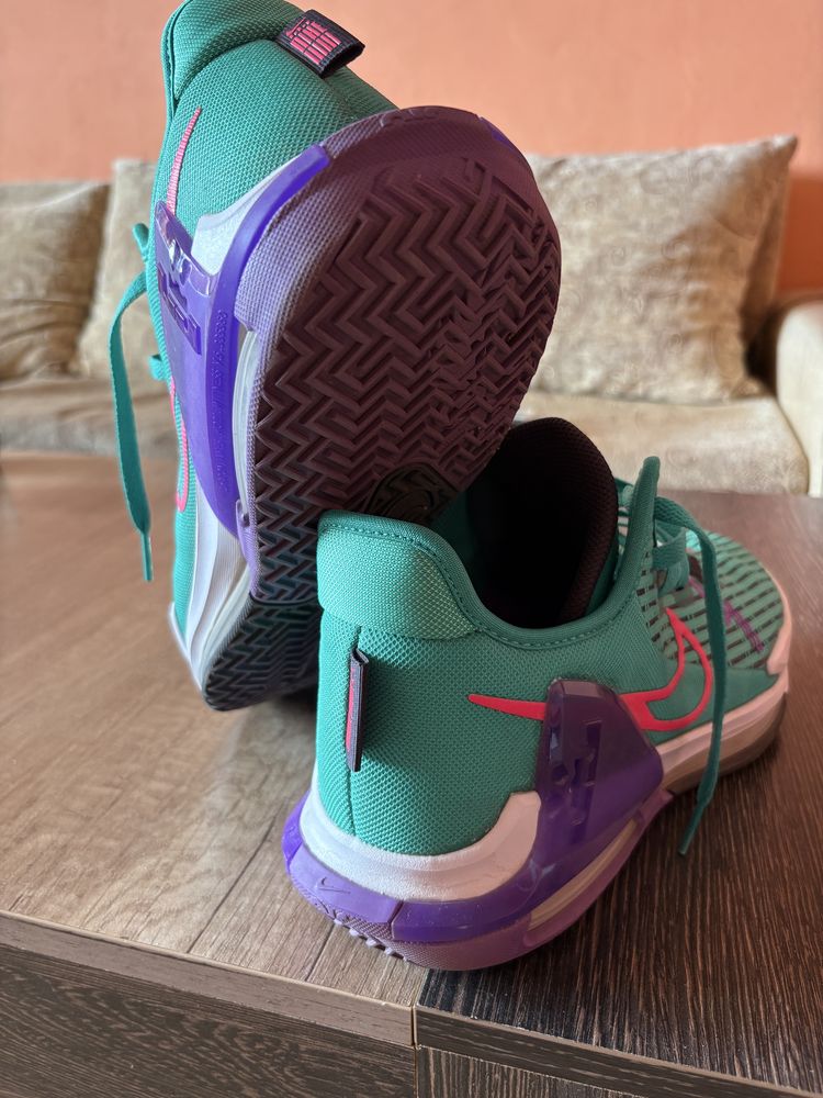 Nike Lebron Witness 6