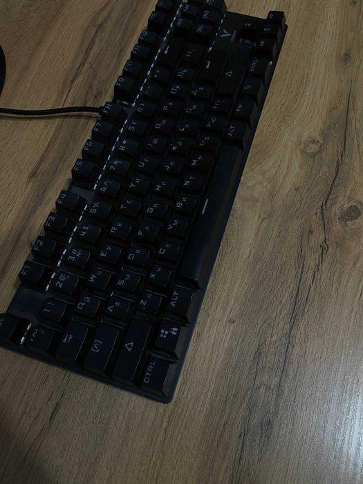 Клавиатура Rapoo V500PRO-87. Механика, синие переключатели, подсветка.