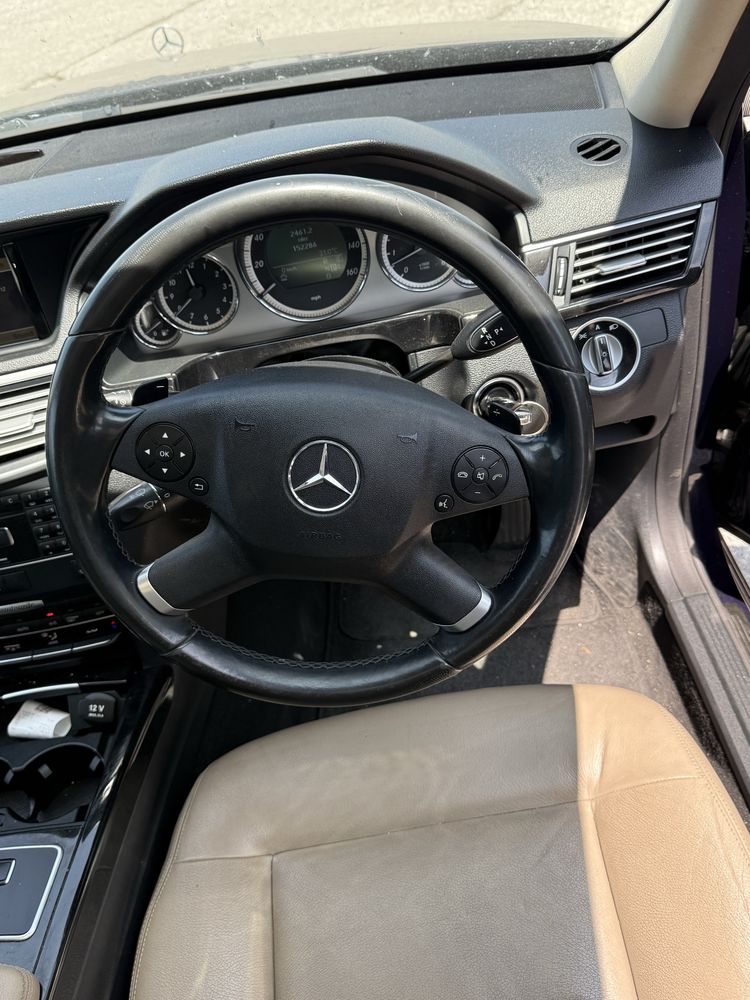 На части Mercedes E350 CDi 265 кс / 7G Панорама w212