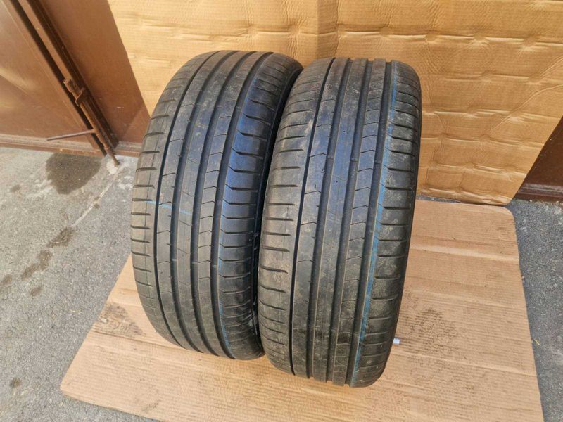 2 Pirelli R20 225/40
летни гуми Runflat 
DOT4119