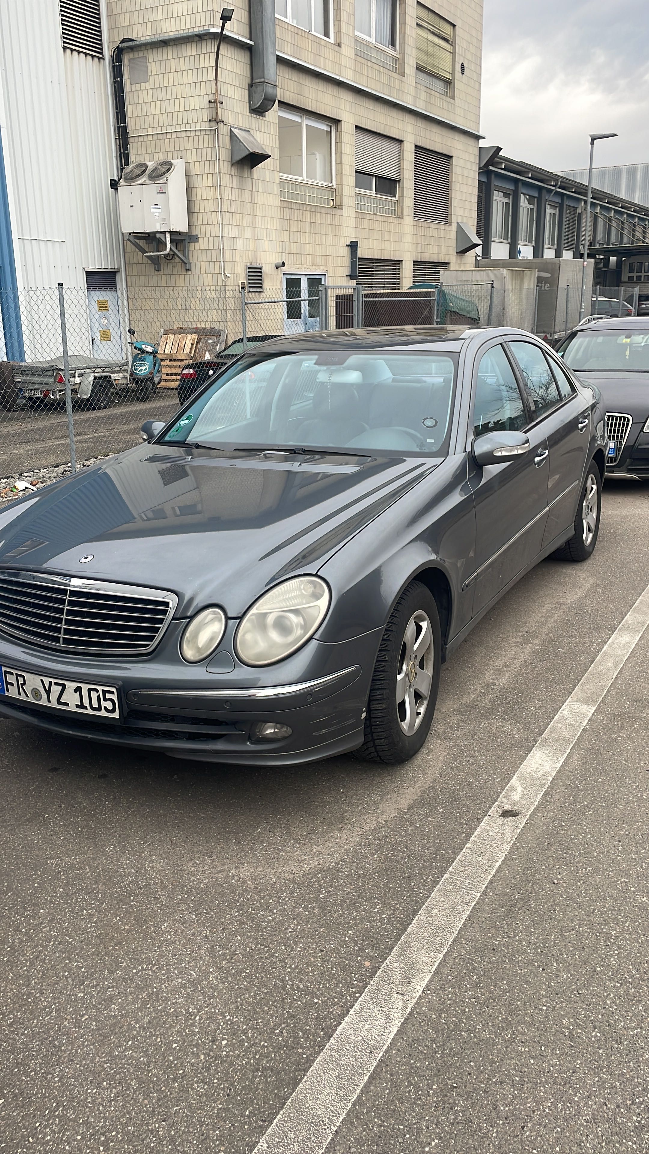 Vând Mercedes e 280 motor 3.0 disel