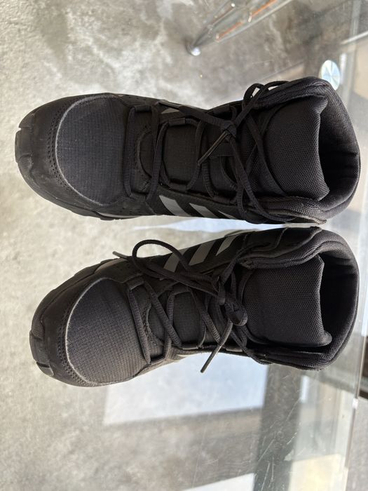 Детски обувки Adidas - използвани