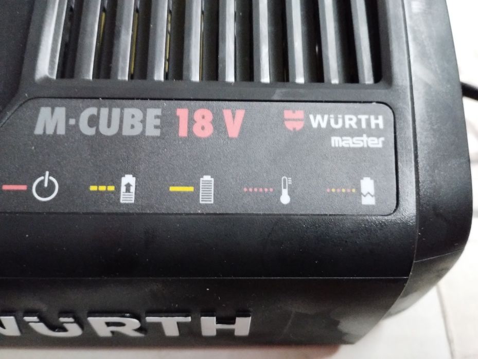 WURTH încărcător cu doi acumulatori