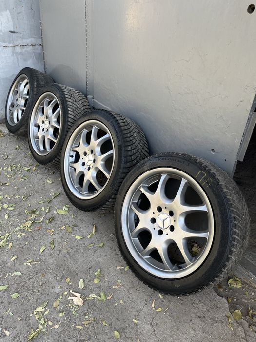 Комплект дисков Brabus с зимней резиной 235/45/18.