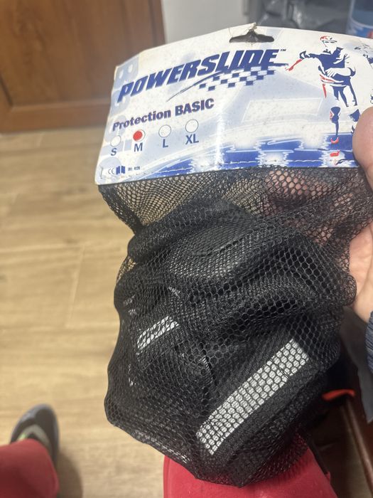 Set protectie maini si picioare genunchiere si cotiere