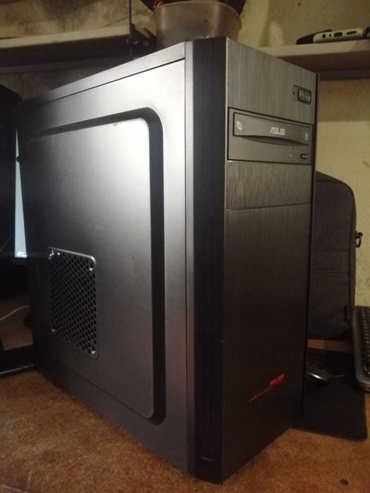 Компьютер для работы и дома. В идеальном состоянии