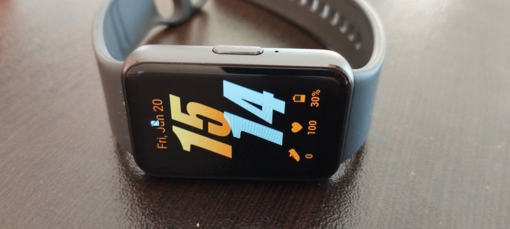 Фитнес гривна Samsung Galaxy Fit 3