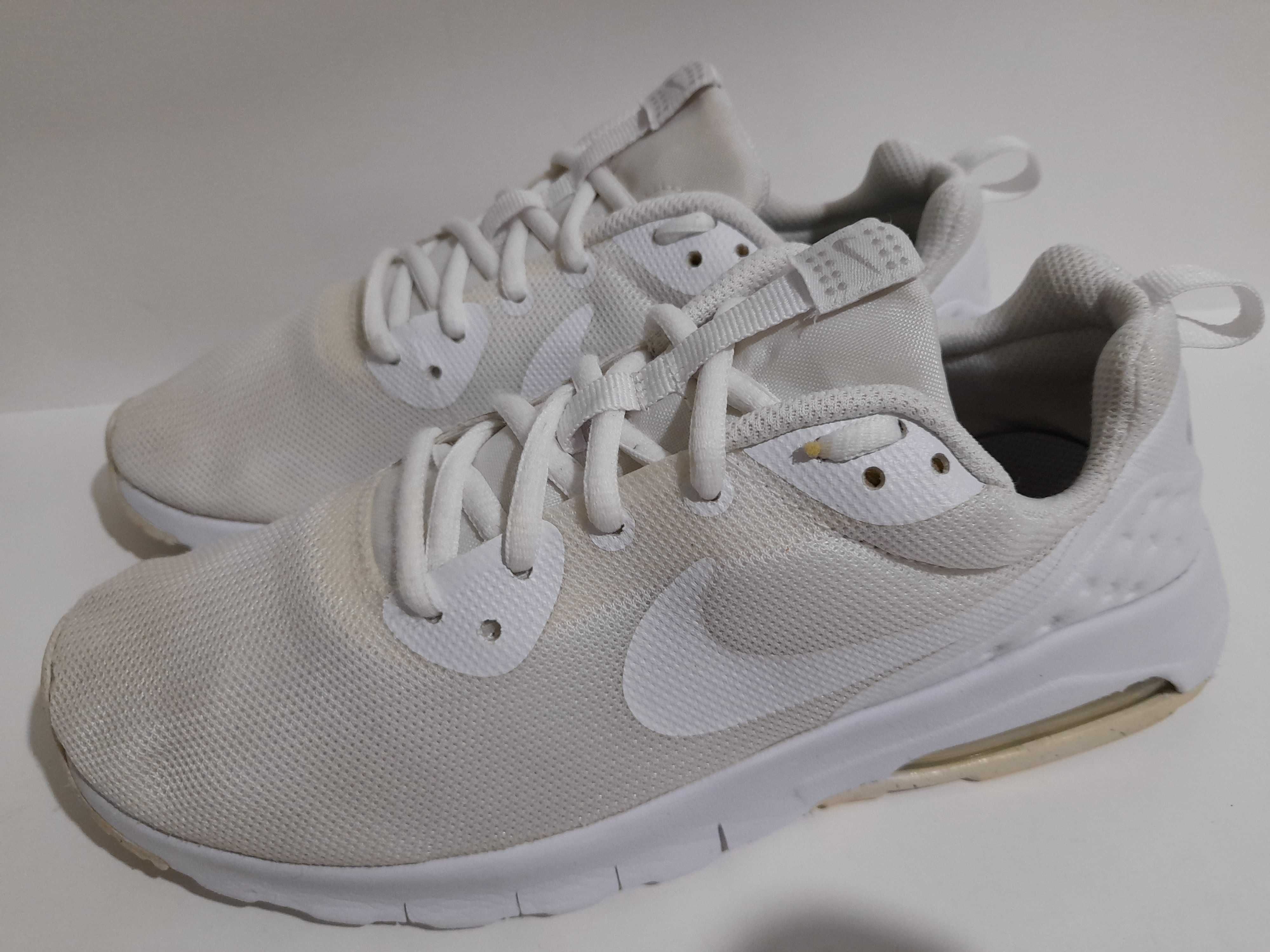 NIKE Air Max Low Motion - marimea 38