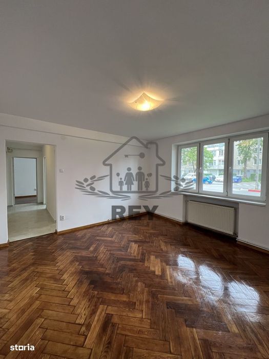 Apartament 3 camere de vânzare zona LIDL Terezian