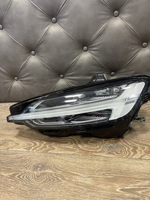 Volvo S60 V60 Full led фар фарове ляв