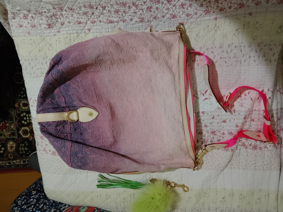 Сумка Louise Vuitton