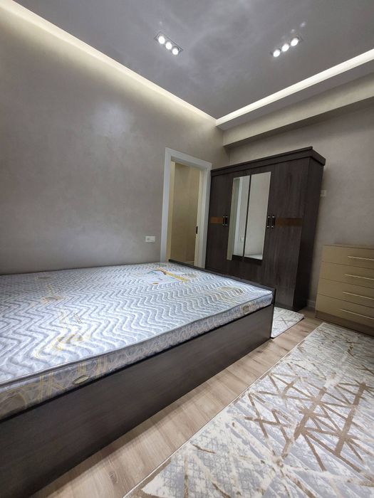 Срочно сдаю.Юнусабад-18 Чайка 2/2/9  Новая