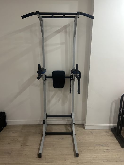 Продается турник с брусьями напольный