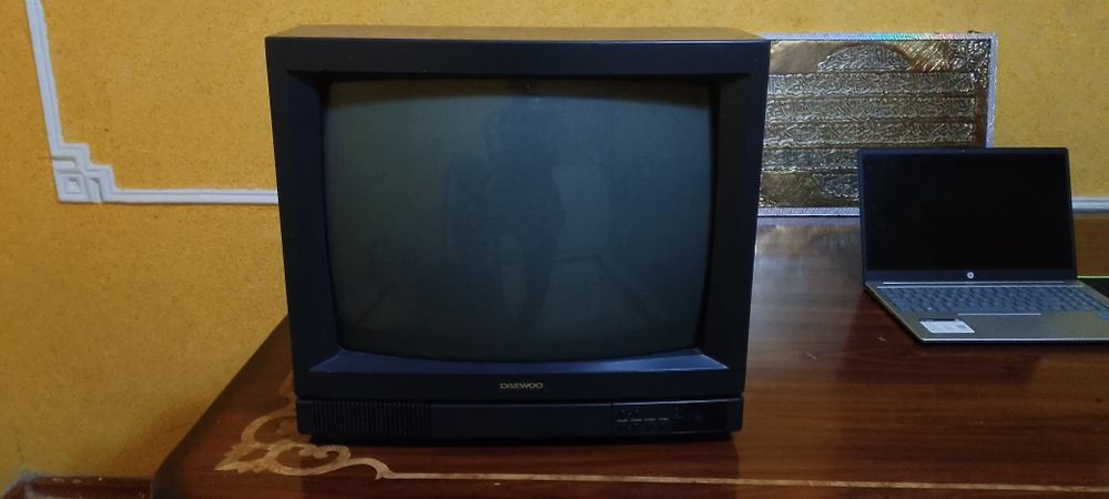 Televizor idealni