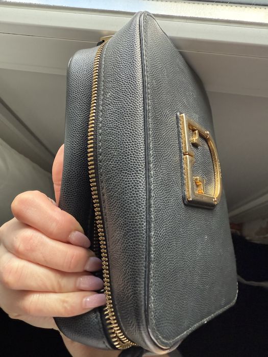 Чанта Furla носена